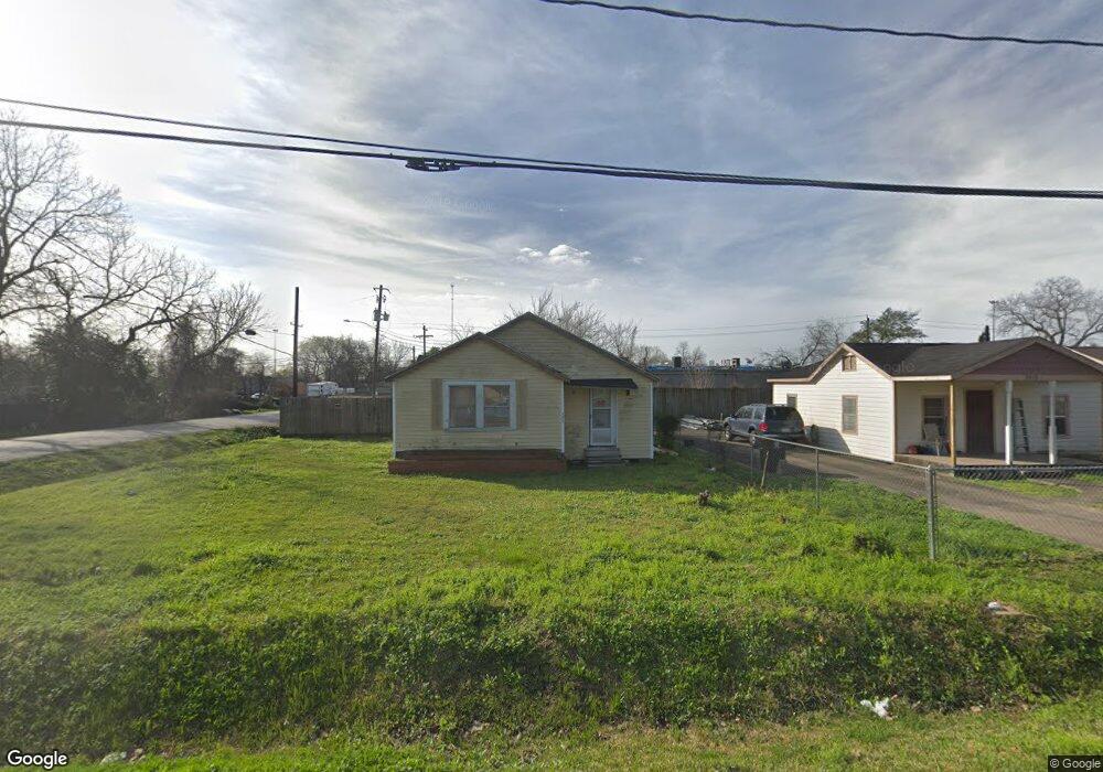 2414 Linder St, Houston, TX 77026 - photo 1