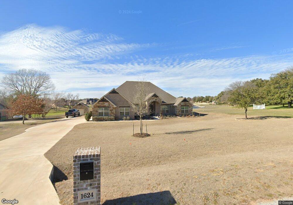 1624 Crow Creek Dr, Granbury, TX 76049 - photo 1