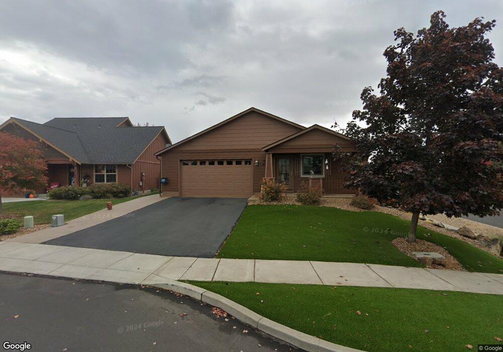 63364 Lamoine Ln, Bend, OR 97701 - photo 1