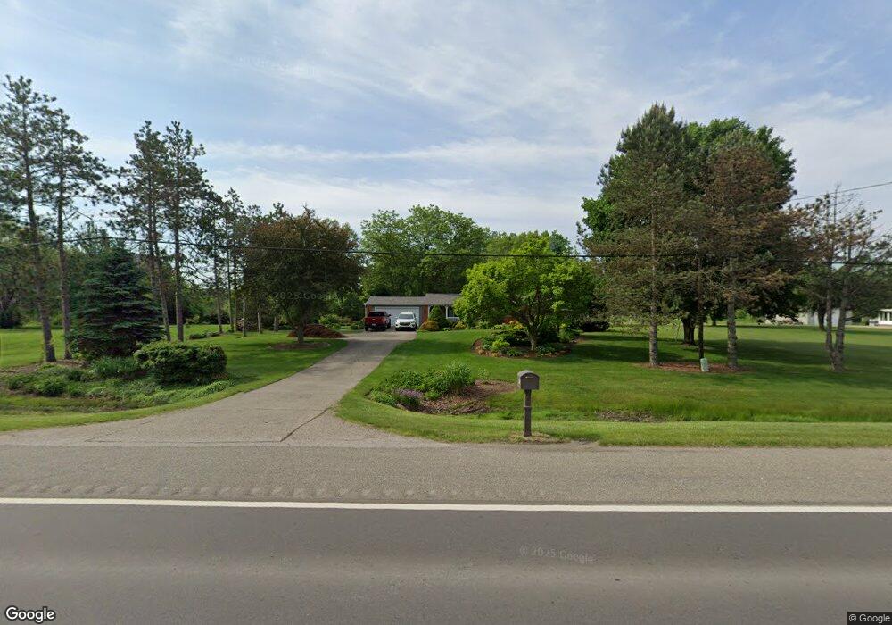 2058 E Vienna Rd, Clio, MI 48420 - photo 1