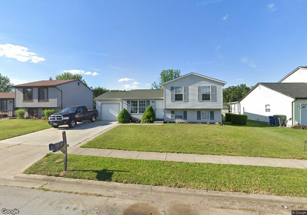 5384 Wesliegh Run Dr, Columbus, OH 43228 - photo 1