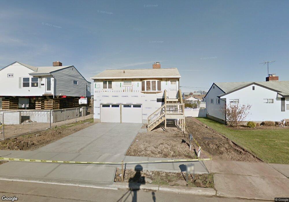 58 Tyler St, Freeport, NY 11520 - photo 1