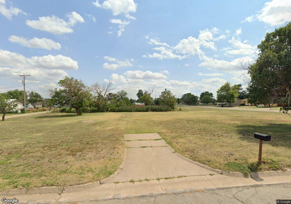 313 Josephine Ave, Wakeeney, KS 67672 - photo 1