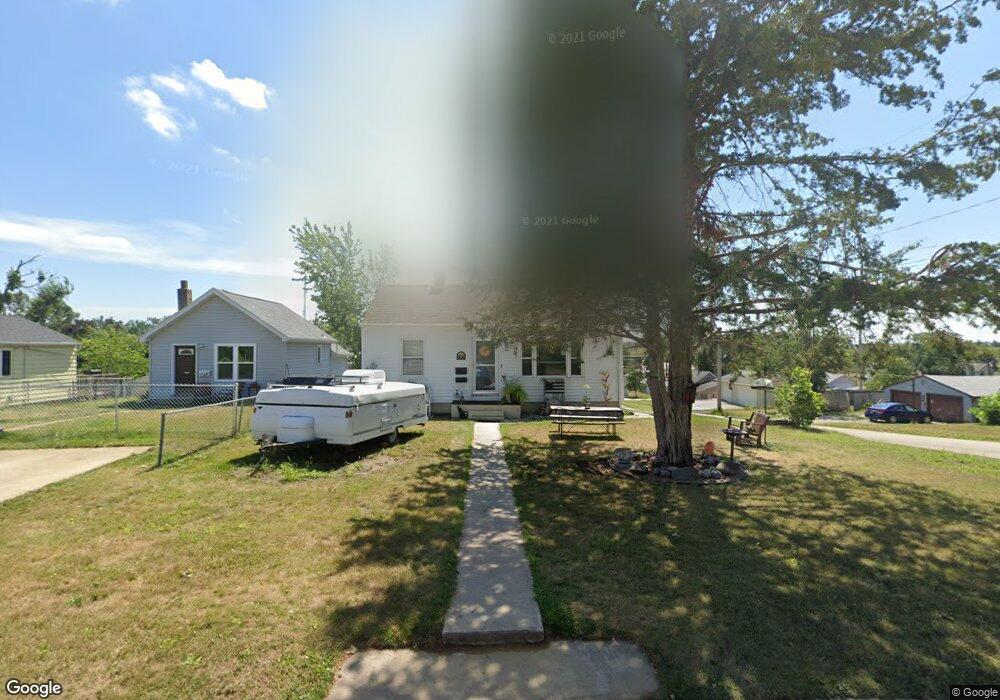 1151 21st Ave SW, Cedar Rapids, IA 52404 - photo 1