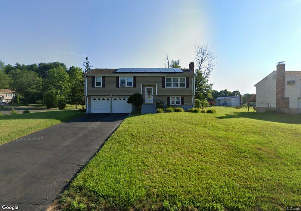 10 Abbey Ln, Windsor, CT 06095 - photo 1