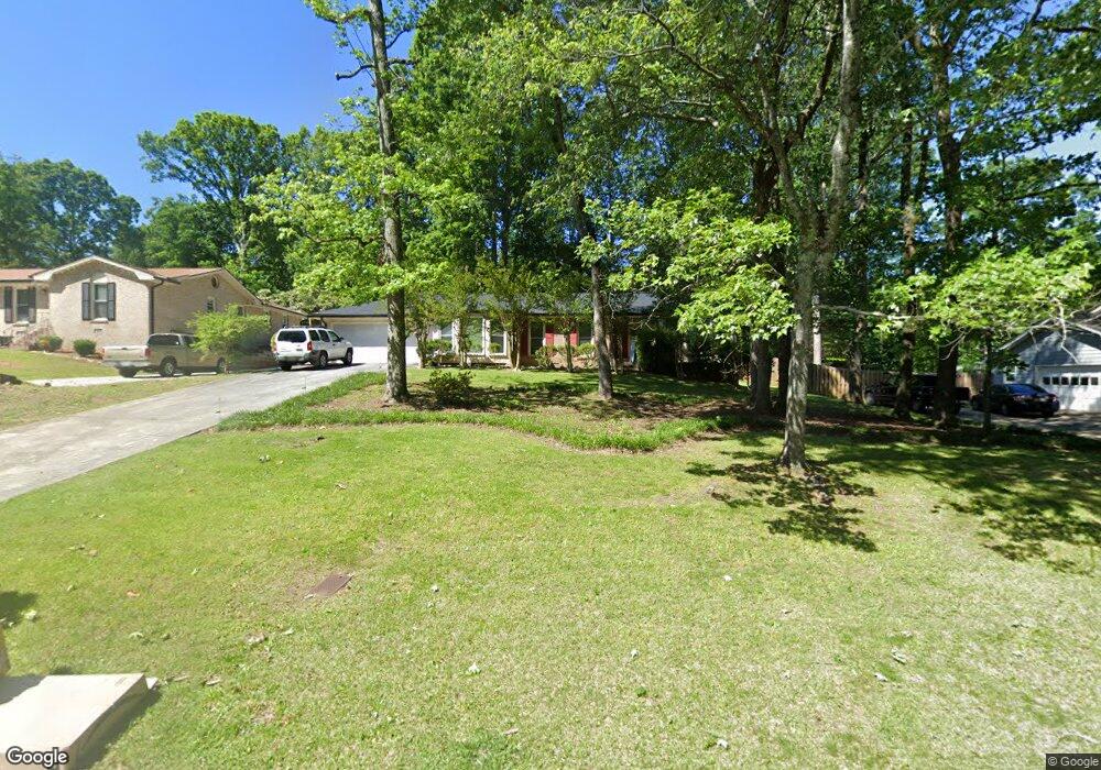 722 Mountainbrooke Cir, Stone Mountain, GA 30087 - photo 1