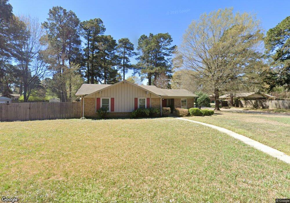 3709 Honeysuckle Ln, Texarkana, TX 75503 - photo 1