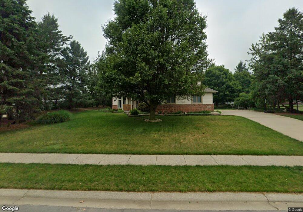 32981 Nature View Dr, New Carlisle, IN 46552 - photo 1