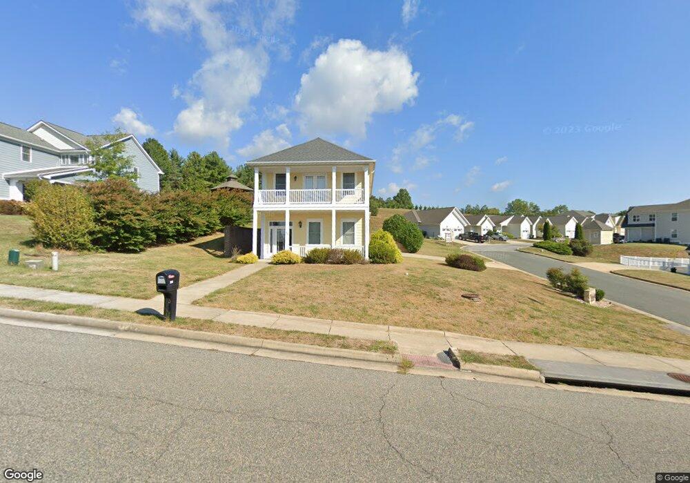 355 Windsor Dr, Fishersville, VA 22939 - photo 1