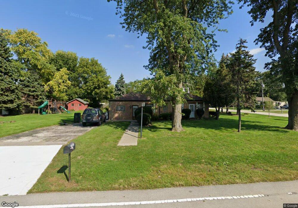 2280 Douglas Ave, Des Plaines, IL 60018 - photo 1