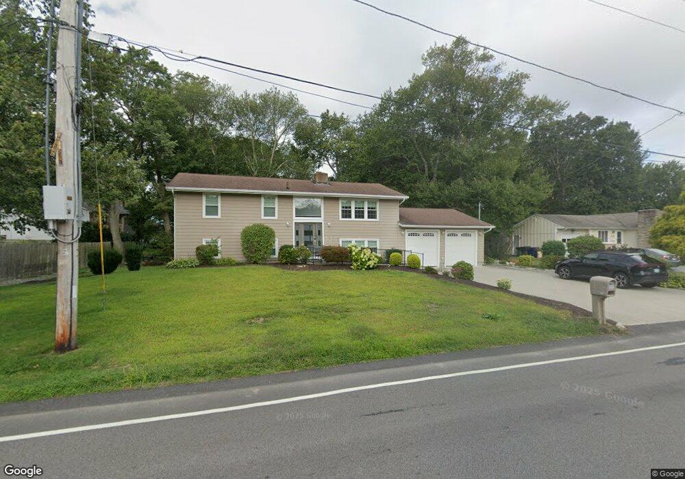 487 Diamond Hill Rd, Warwick, RI 02886 - photo 1