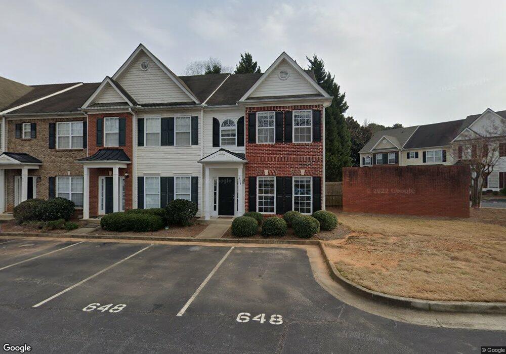 648 Kenridge Dr unit end, Suwanee, GA 30024 - photo 1