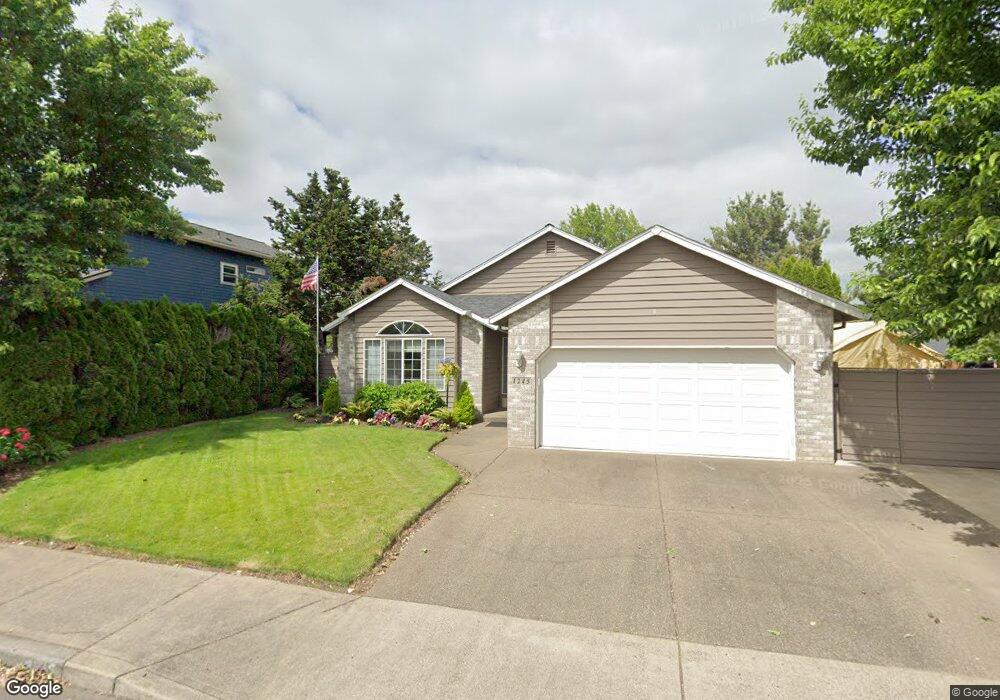 1245 S Pine St, Canby, OR 97013 - photo 1