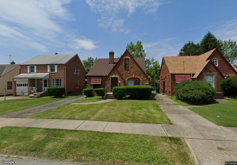 5146 Philip Ave, Maple Heights, OH 44137 - photo 1