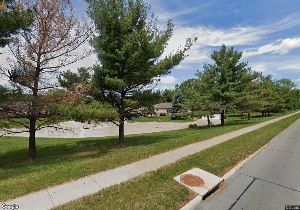 1715 W 18th St unit A, Cedar Falls, IA 50613 - photo 1