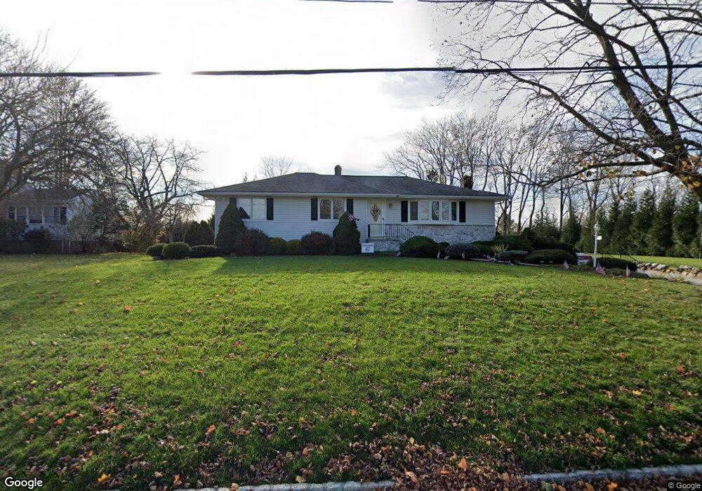 27 Eberhardt Rd, East Hanover, NJ 07936 - photo 1