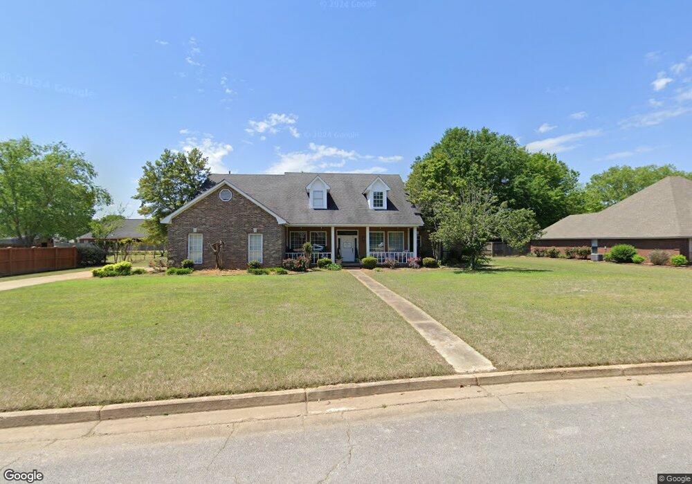 377 Huntington Place, Tupelo, MS 38801 - photo 1