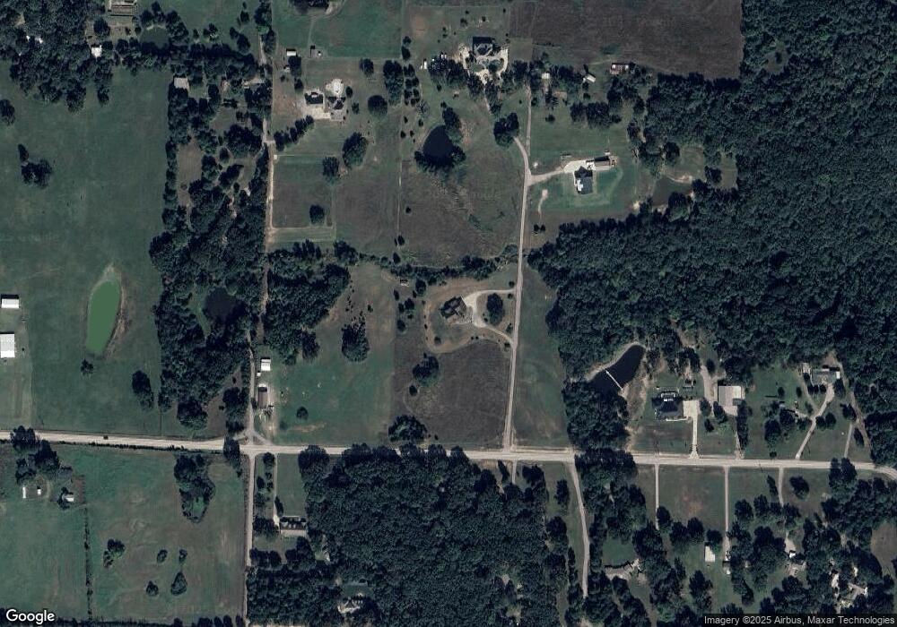 5621 Hidden Falls Ln, Rudy, AR 72952 - photo 1