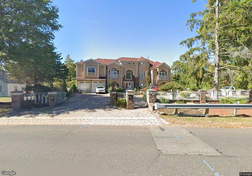 515 Middlesex Ave, Colonia, NJ 07067 - photo 1