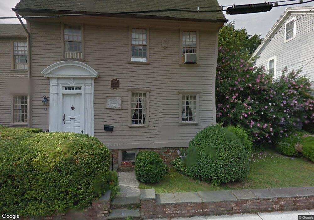 42 Elm St, Newport, RI 02840 - photo 1