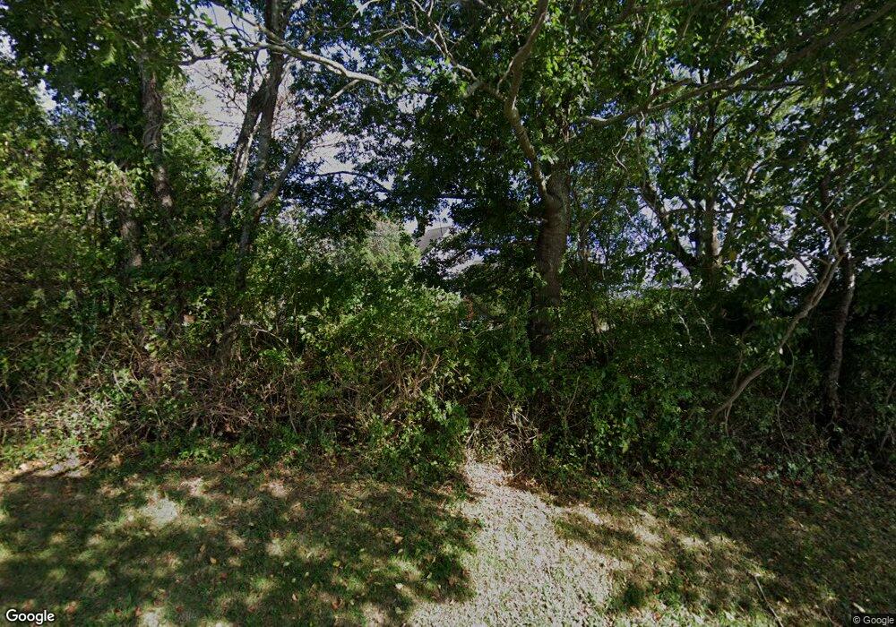 225 Vaucluse Ave, Middletown, RI 02842 - photo 1