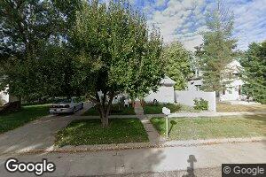 104 E 10th St, Mc Cook, NE 69001