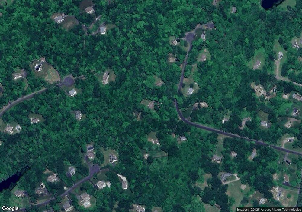 135 Grasslands Rd, Southbury, CT 06488 - photo 1