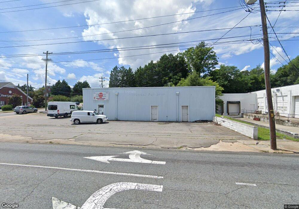 534 S Scales St, Reidsville, NC 27320 - photo 1