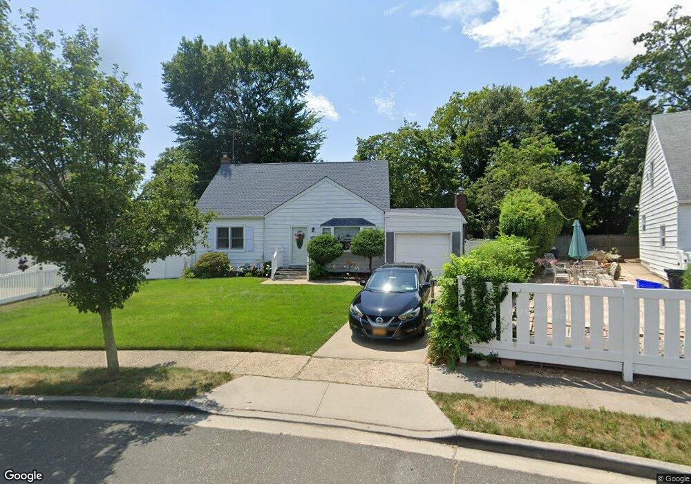 2676 Fox Rd, Baldwin, NY 11510 - photo 1