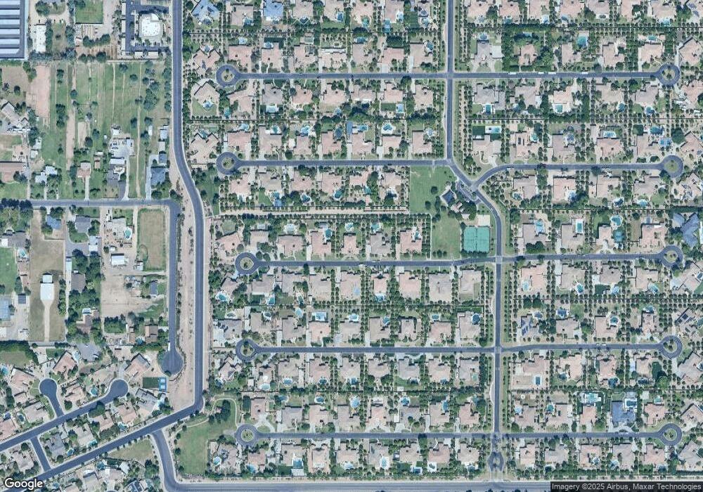 3310 E Ivyglen Cir unit 90, Mesa, AZ 85213 - photo 1