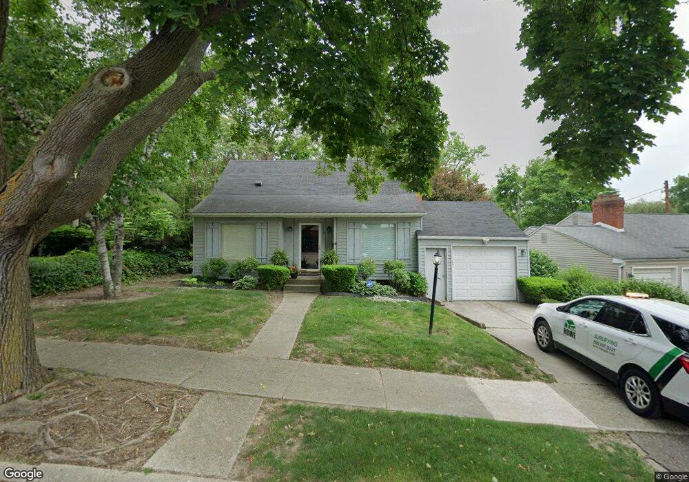 320 Allendale Place, Flint, MI 48503 - photo 1