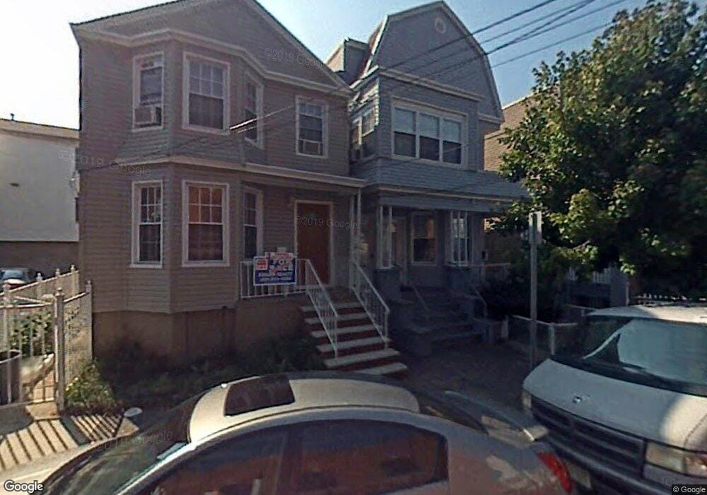 257 Pearsall Ave, Jersey City, NJ 07305 - photo 1