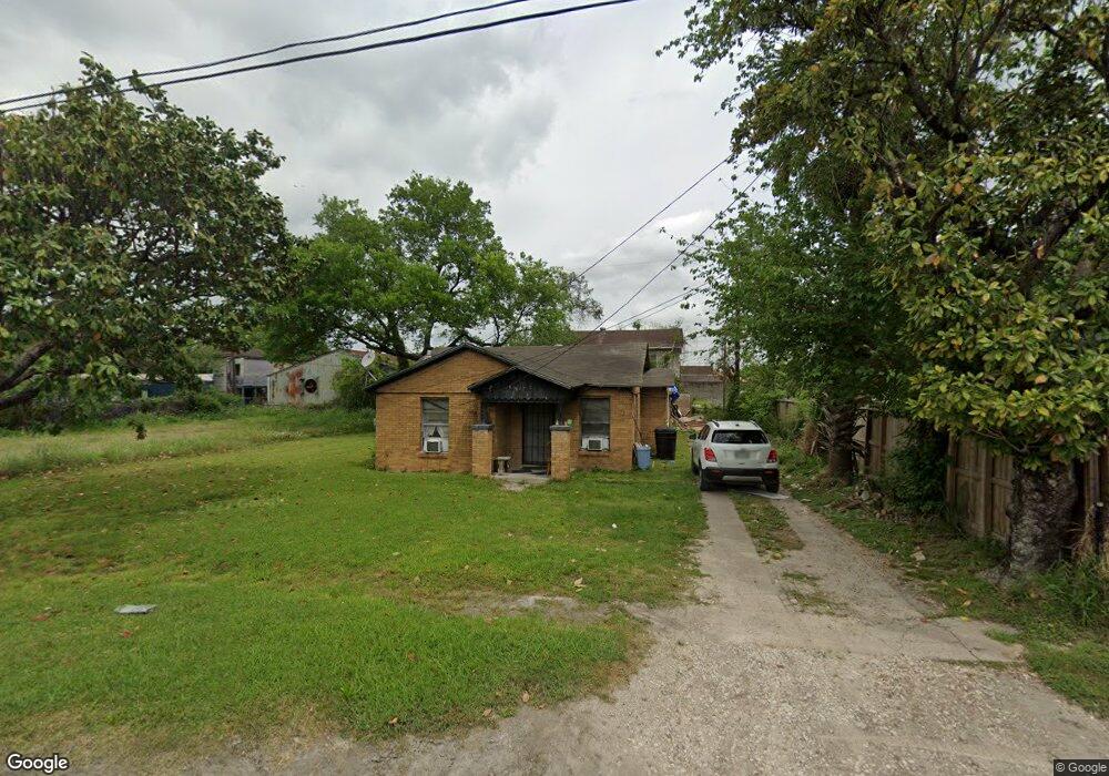2817 Fairbanks St, Houston, TX 77026 - photo 1