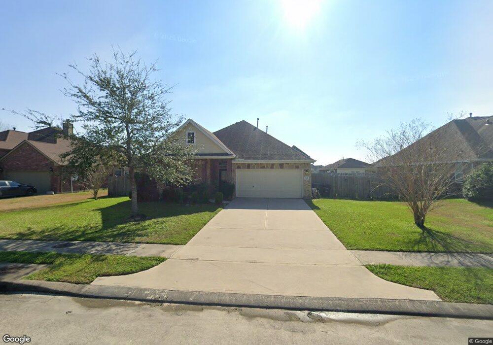 2162 Colonial St, Alvin, TX 77511 - photo 1
