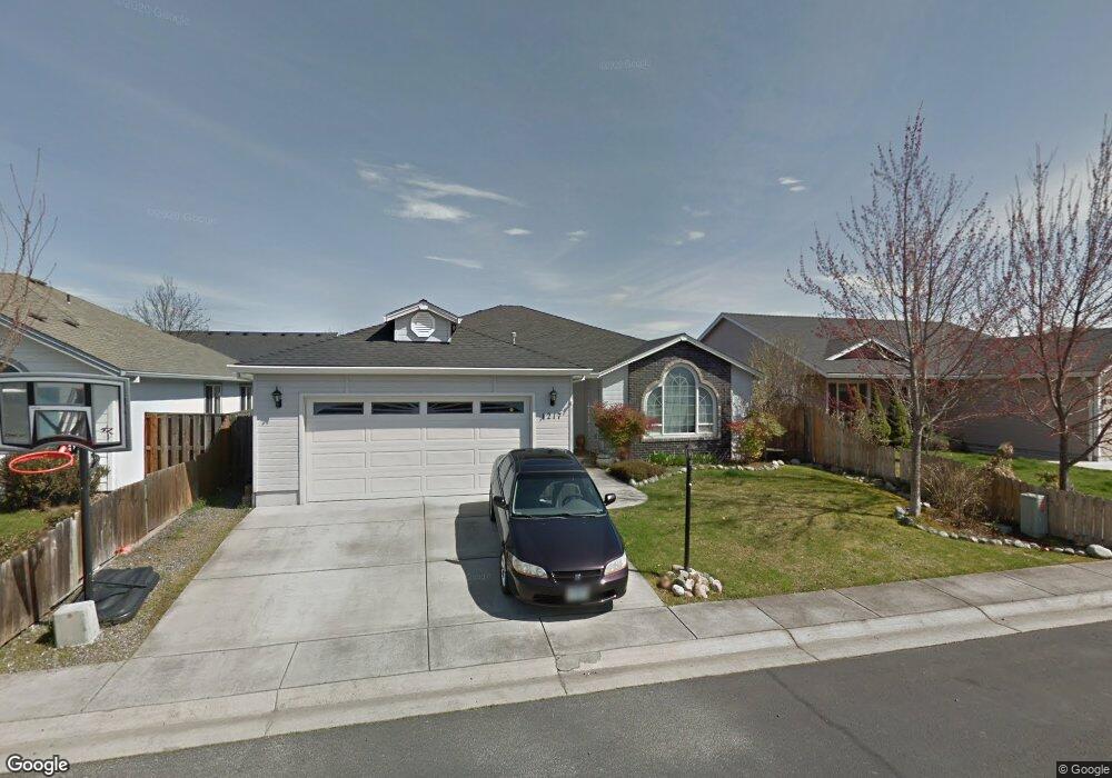 1217 Twin Rocks Dr, Central Point, OR 97502 - photo 1