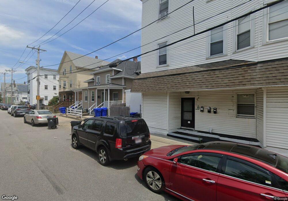 25 Kenyon Ave, Pawtucket, RI 02861 - photo 1