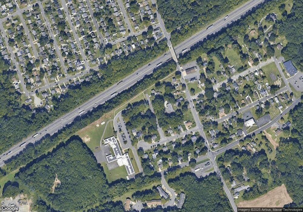 681 Iszard Ct, Woodbury, NJ 08096 - photo 1