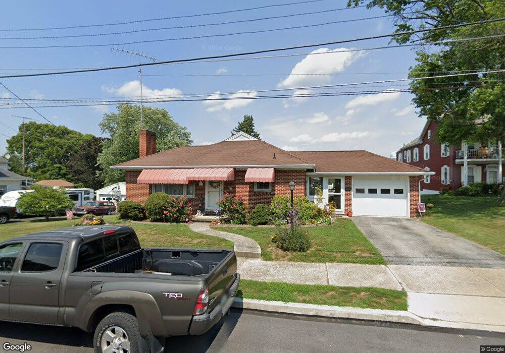 39 Patrick Ave, Littlestown, PA 17340 - photo 1