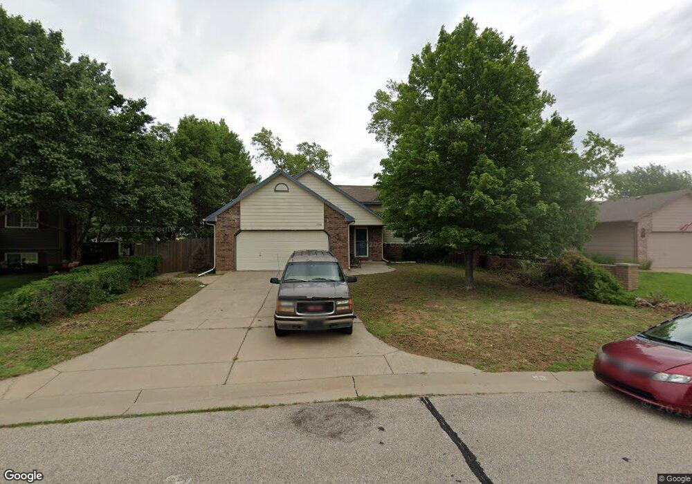 1750 N Myers Cir, Mulvane, KS 67110 - photo 1