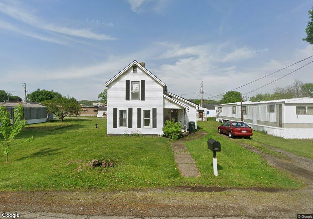 1227 Cemetery Dr, Coshocton, OH 43812 - photo 1