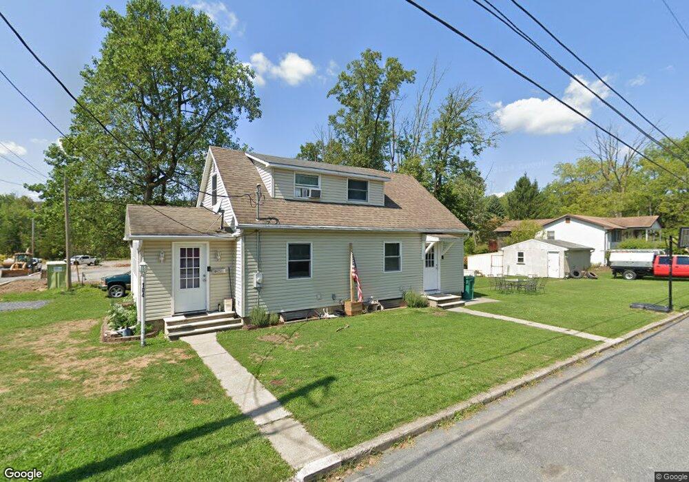 104 W 3rd St, Wind Gap, PA 18091 - photo 1