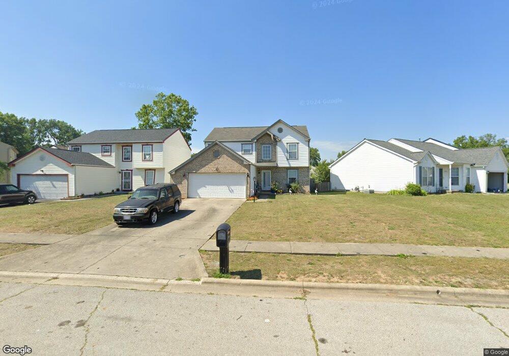 953 Harbinger Cir E, Columbus, OH 43213 - photo 1