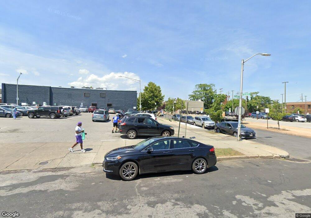 2140 Mcelderry St, Baltimore, MD 21205 - photo 1