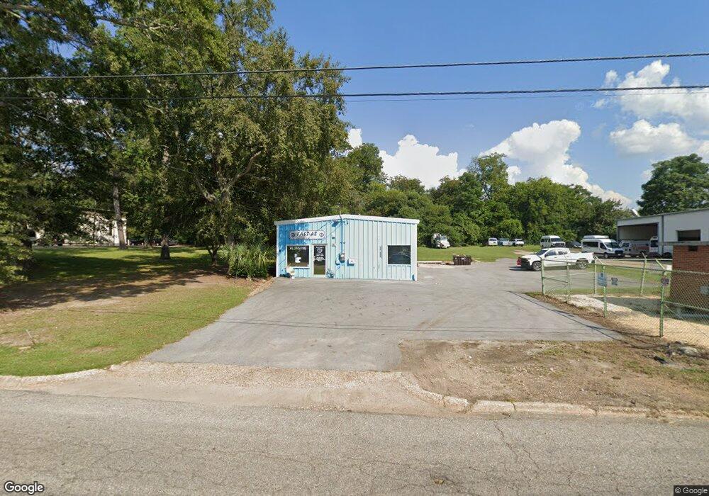 861 S Foster St, Dothan, AL 36301 - photo 1