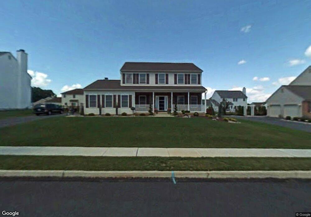 1254 Crofton Dr, Bethlehem, PA 18017 - photo 1