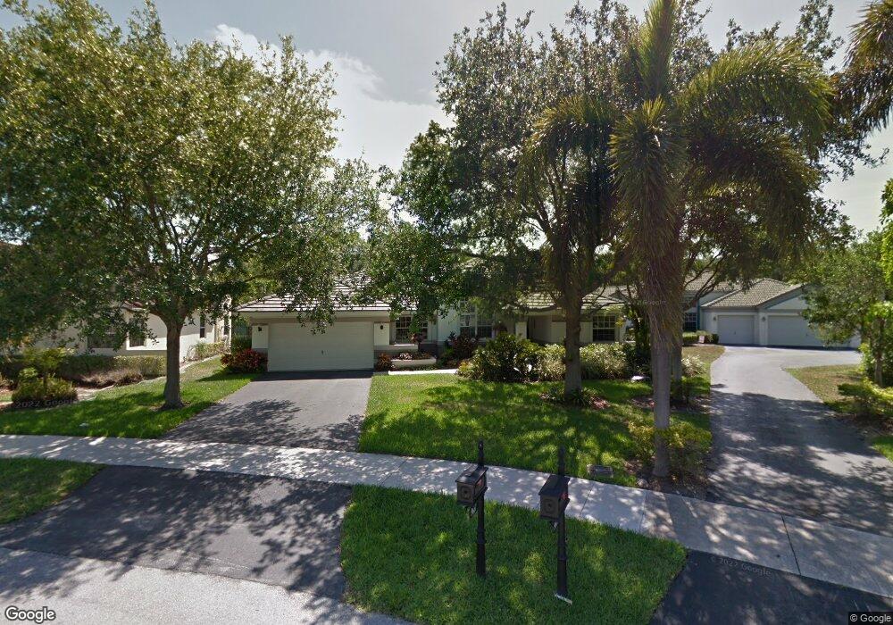 9657 Sugar Pines Ct, Davie, FL 33328 - photo 1