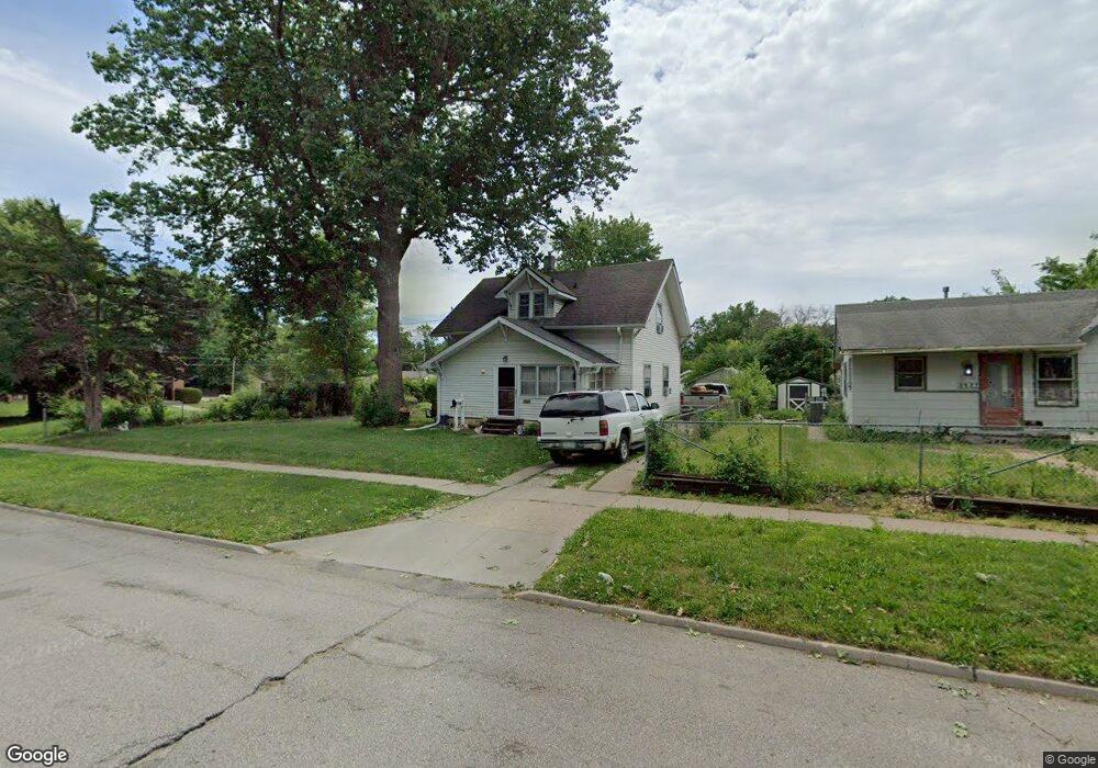 2541 Maple St, Des Moines, IA 50317 - photo 1