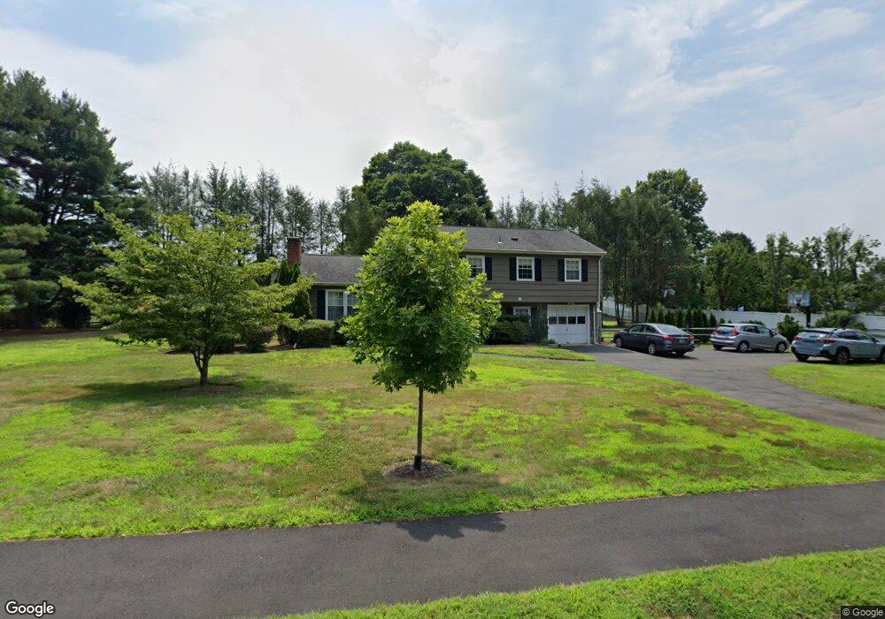 466 Flax Hill Rd, Norwalk, CT 06854 - photo 1