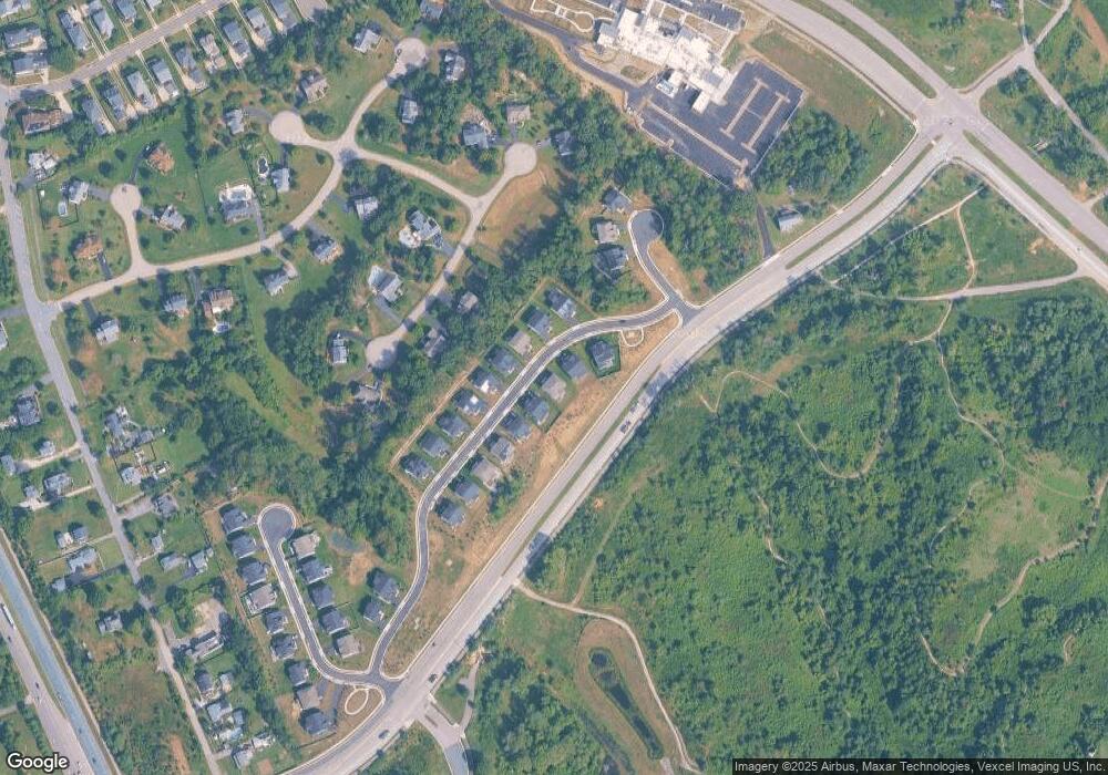 8935 Hubbard Way, Lorton, VA 22079 - photo 1