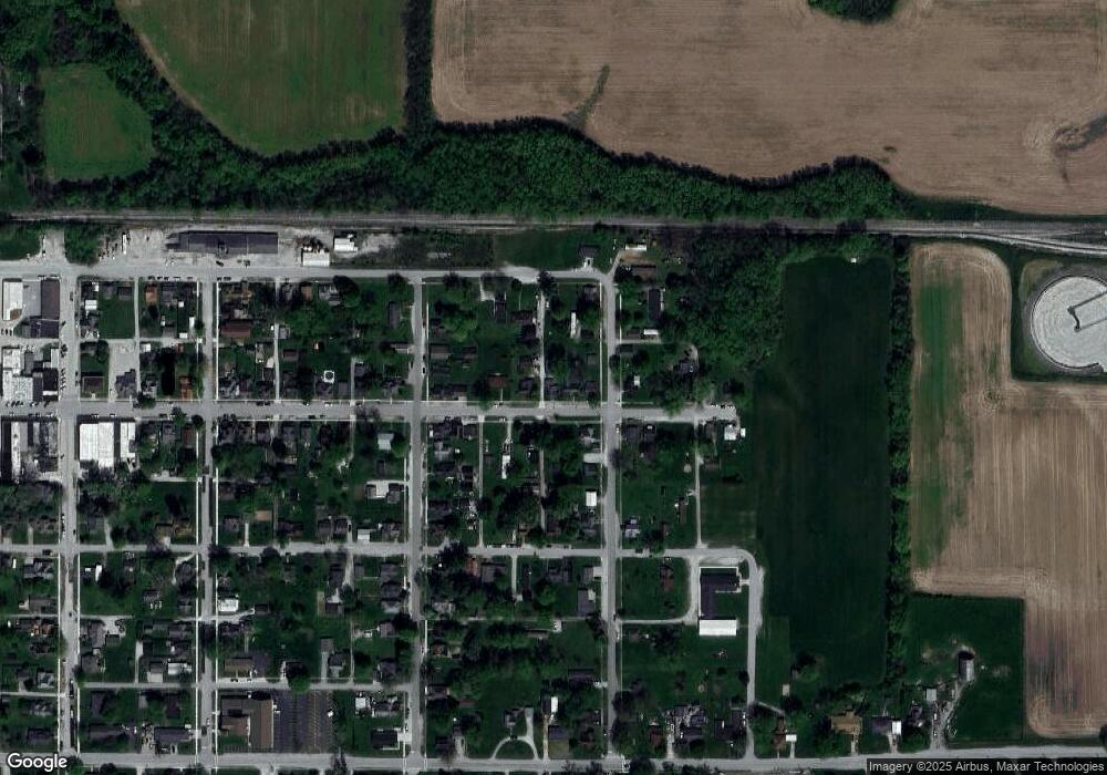 306 E Washington St, Roachdale, IN 46172 - photo 1